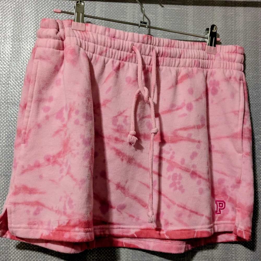 PINK Victoria's Secret Pink Skirt